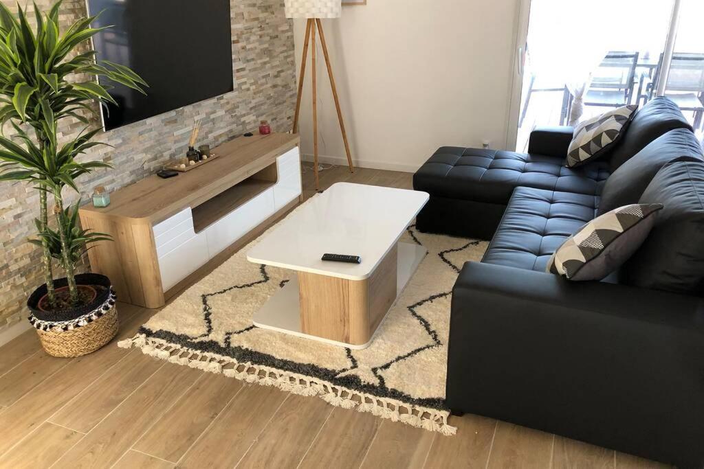 Agreable Maison Entre Bordeaux Et Le Bassin Holiday home *