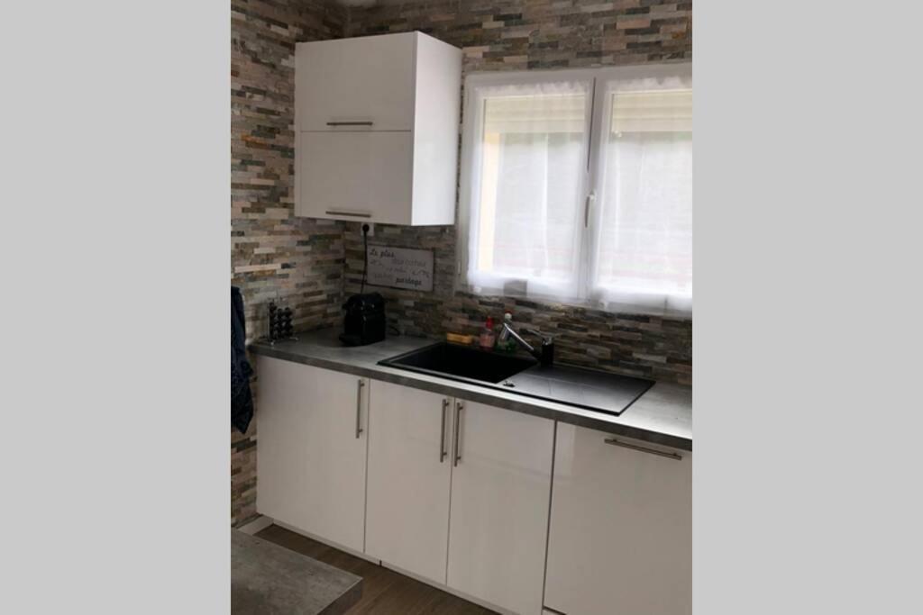 Agreable Maison Entre Bordeaux Et Le Bassin Holiday home *