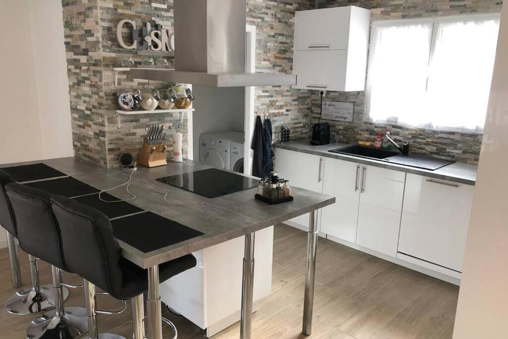 Agreable Maison Entre Bordeaux Et Le Bassin Holiday home Saint-Jean-d'Illac